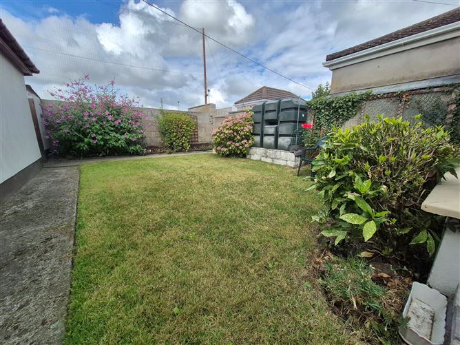 Photo 16 of 17 — 12 Hillview, Drogheda, Louth