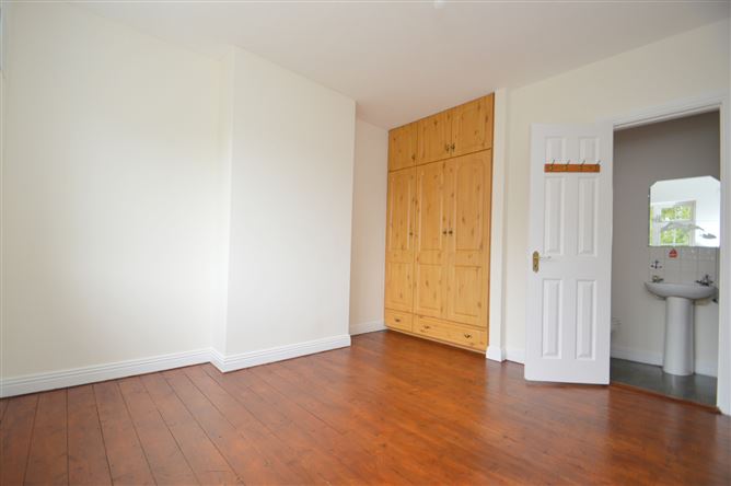 42 The Woodlands, Midleton, Cork