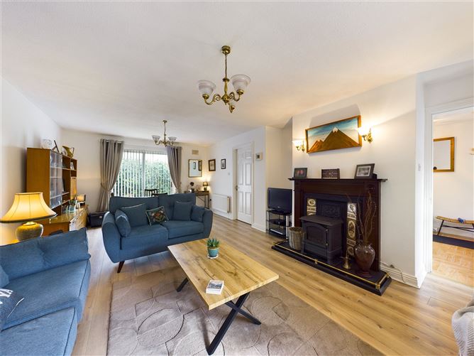 2 Showgrounds View, Ennis, Co. Clare