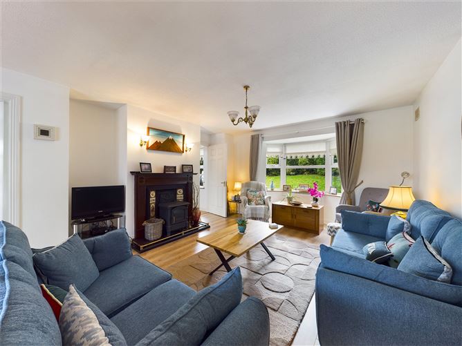 2 Showgrounds View, Ennis, Co. Clare
