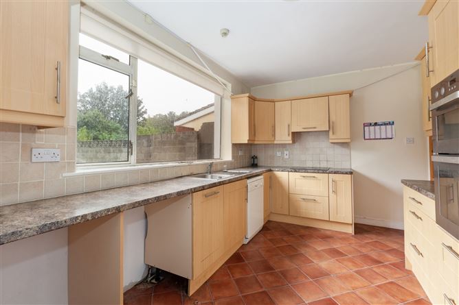 66 Kincora Grove, Clontarf, Dublin 3