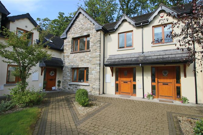 23 Lord Leitrim Court, Lough Rynn Estate, Mohill, Co. Leitrim