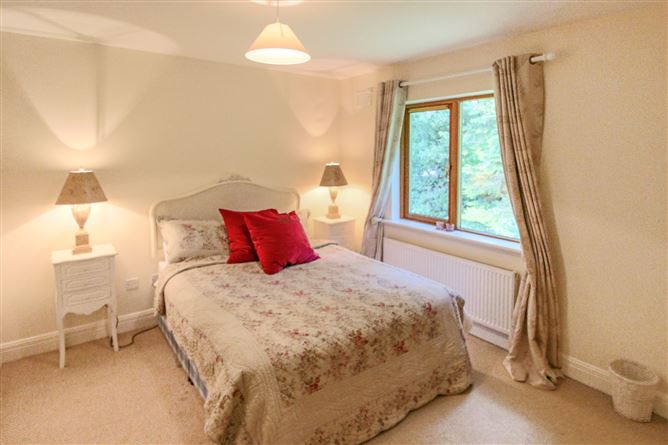 23 Lord Leitrim Court, Lough Rynn Estate, Mohill, Co. Leitrim