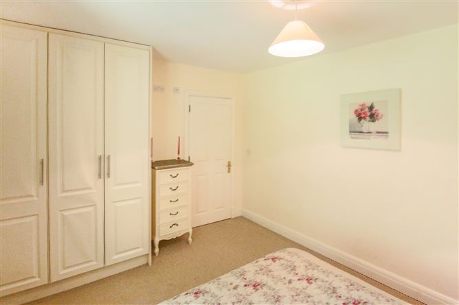 23 Lord Leitrim Court, Lough Rynn Estate, Mohill, Co. Leitrim