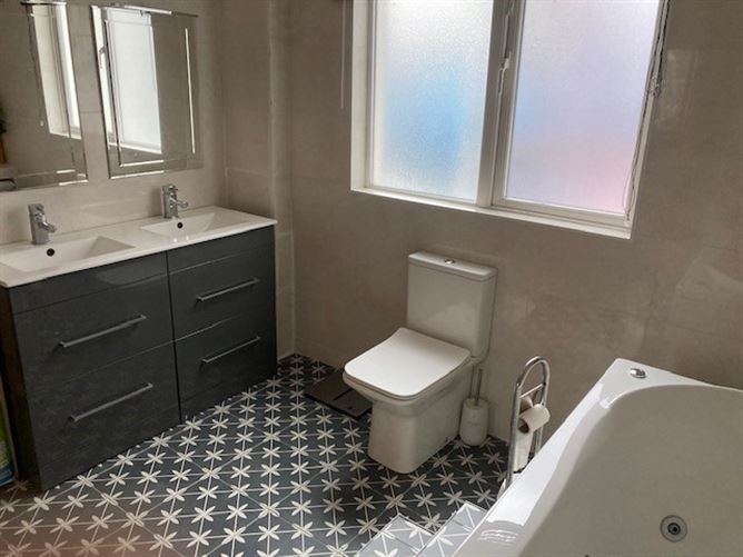 Stradavoher, Thurles, Tipperary