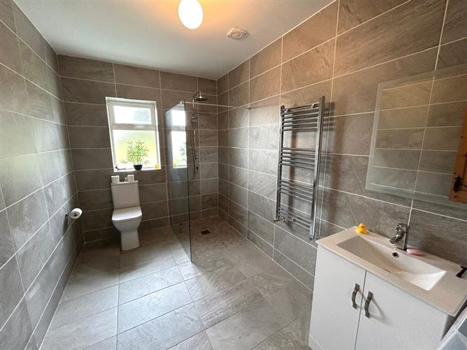 1 Sliabh Alainn, Lissyconnor, Gneeveguilla, Co. Kerry