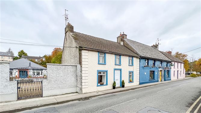 Quayside Cottage, The Quay, Thomastown, Co. Kilkenny