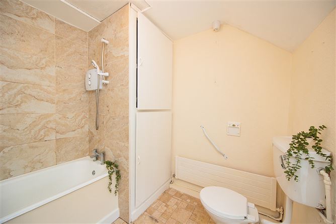 Quayside Cottage, The Quay, Thomastown, Co. Kilkenny