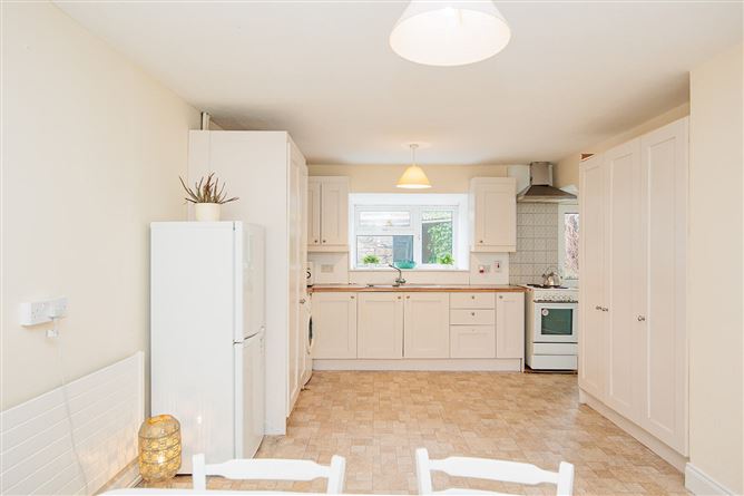 Quayside Cottage, The Quay, Thomastown, Co. Kilkenny