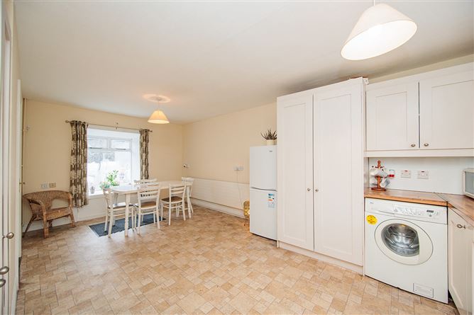 Quayside Cottage, The Quay, Thomastown, Co. Kilkenny