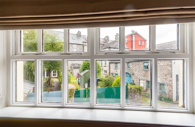 Luxury Designer Townhouse Kenmare,Henry Court