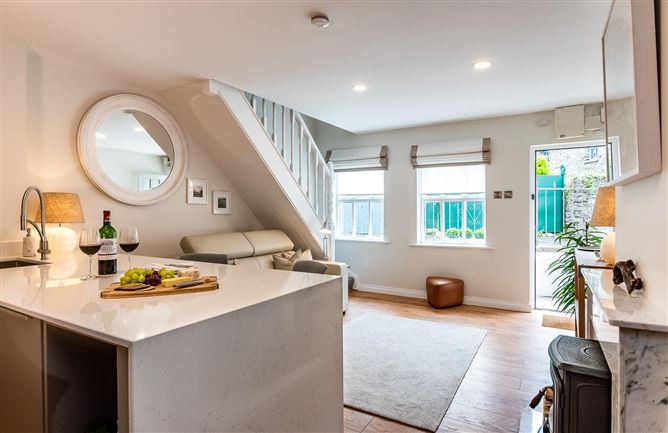 Luxury Designer Townhouse Kenmare,Henry Court