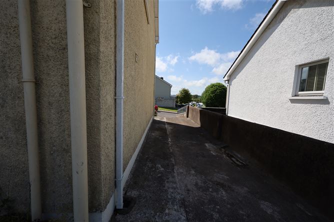 3 Maurland, Carrigaline, Cork
