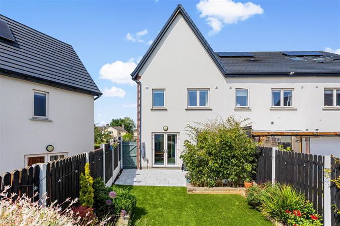 23 Shackleton Way, Lucan, Dublin