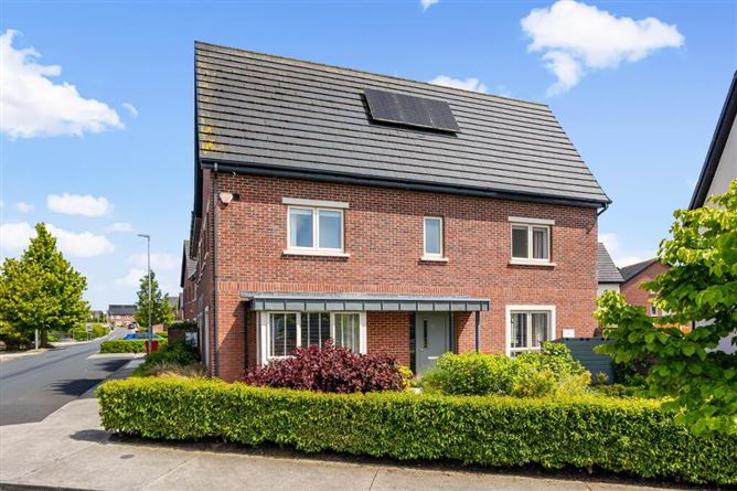 23 Shackleton Way, Lucan, Dublin
