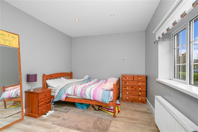 6 Raleigh Square Crumlin Dublin 12