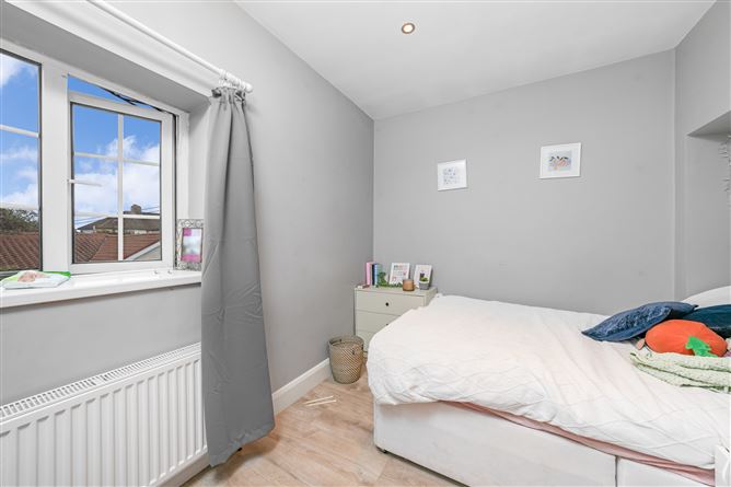 6 Raleigh Square Crumlin Dublin 12