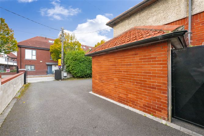 6 Raleigh Square Crumlin Dublin 12