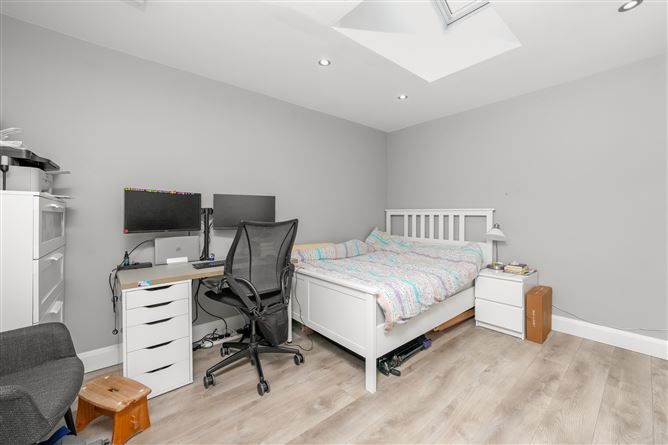 6 Raleigh Square Crumlin Dublin 12