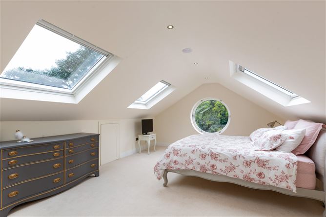San Quirico, The Coppins, Brighton Road, Foxrock, Dublin 18