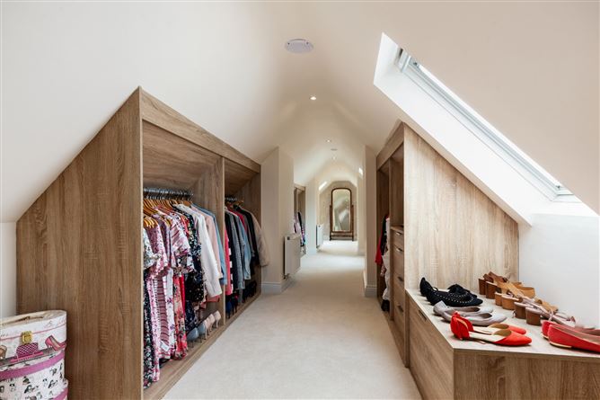 San Quirico, The Coppins, Brighton Road, Foxrock, Dublin 18