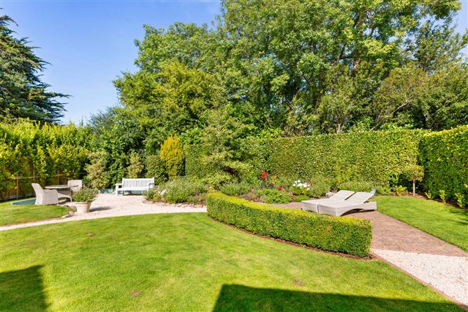 San Quirico, The Coppins, Brighton Road, Foxrock, Dublin 18