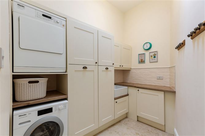 San Quirico, The Coppins, Brighton Road, Foxrock, Dublin 18