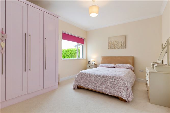 San Quirico, The Coppins, Brighton Road, Foxrock, Dublin 18
