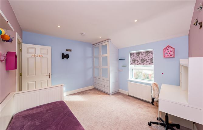 7B Copper Beech, Main Street, Duleek, Meath