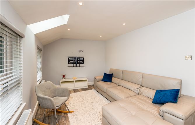 7B Copper Beech, Main Street, Duleek, Meath