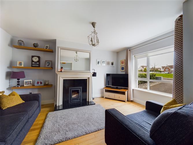 14 Carmen Lawn, Belmont, Rochestown, Cork