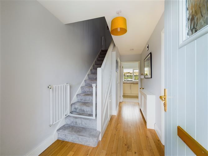 14 Carmen Lawn, Belmont, Rochestown, Cork