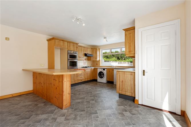 165 Mulvey Park, Dundrum, Dublin 14