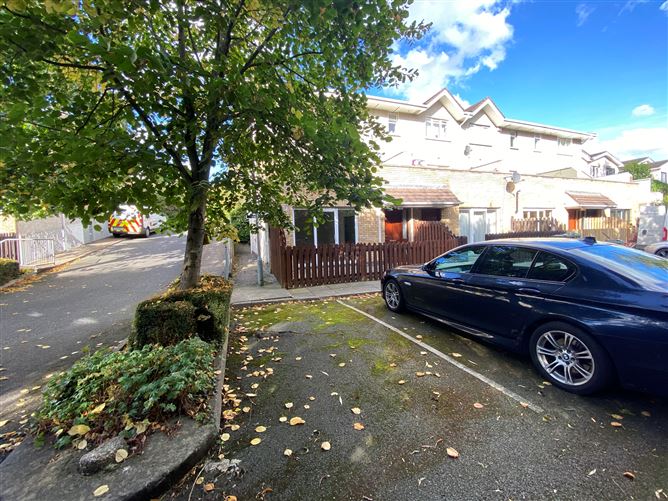 7 Hillcrest Manor, Templeogue, Dublin 6W