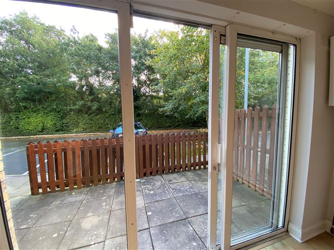 7 Hillcrest Manor, Templeogue, Dublin 6W