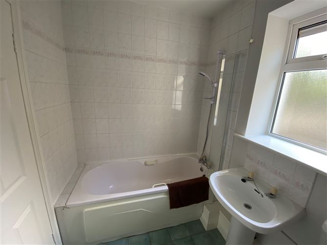 7 Hillcrest Manor, Templeogue, Dublin 6W