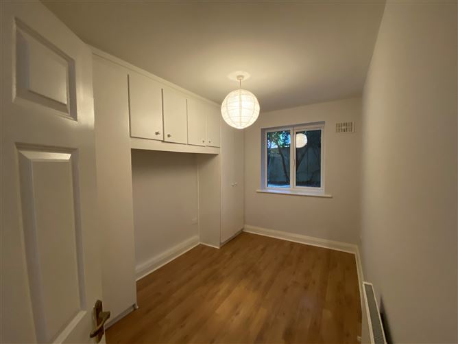 7 Hillcrest Manor, Templeogue, Dublin 6W