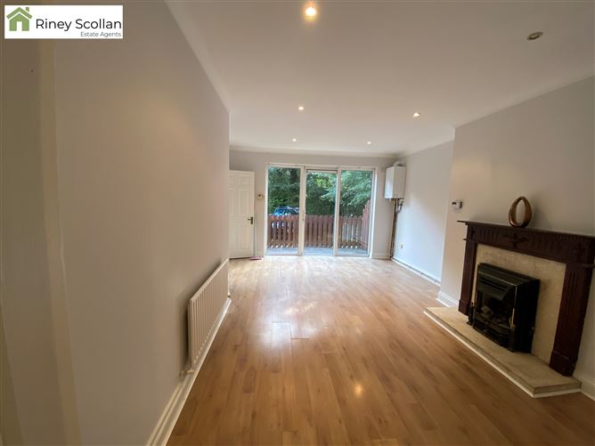 7 Hillcrest Manor, Templeogue, Dublin 6W
