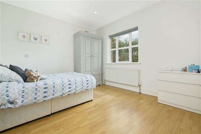 34 Whitestrand, Aylesbury Park, Sligo, Sligo
