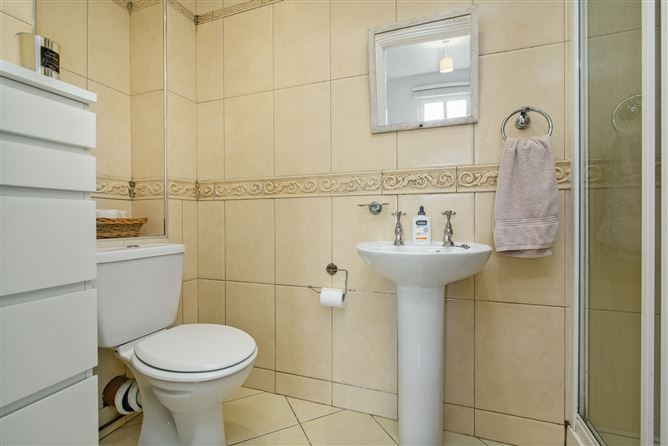 34 Whitestrand, Aylesbury Park, Sligo, Sligo
