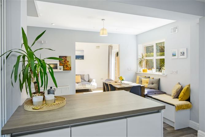 34 Whitestrand, Aylesbury Park, Sligo, Sligo