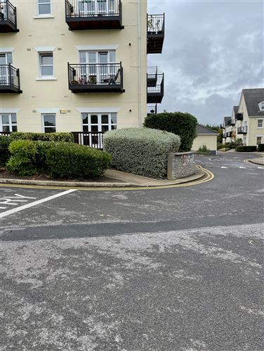 76 The Fairways  Seabrook Manor, Portmarnock, Dublin