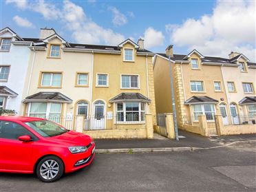 4 Na Hinsean, Manorcunningham, Co. Donegal