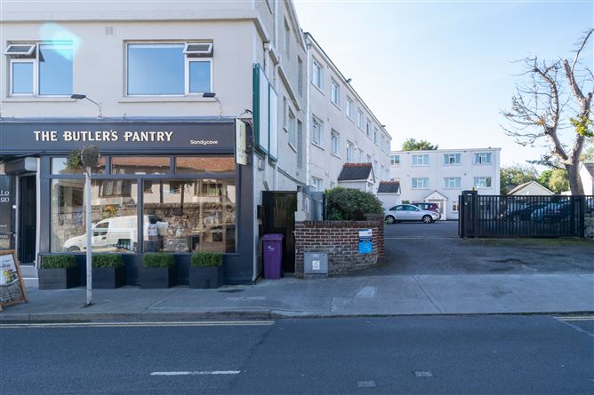 3 Albert Court, Sandycove, County Dublin