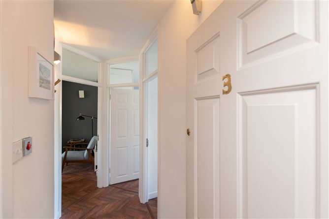 3 Albert Court, Sandycove, County Dublin
