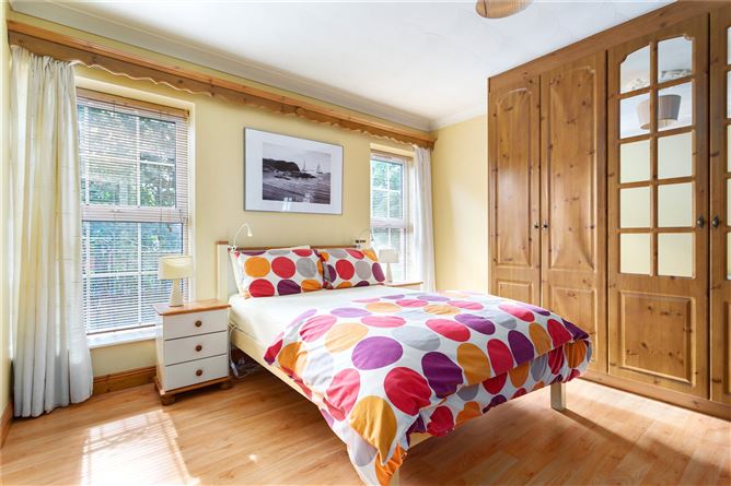 113 Custom Hall, Lower Gardiner Street, Dublin 1