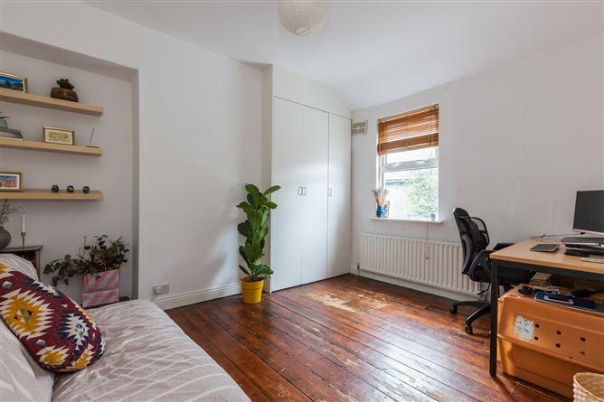 29 Avondale Avenue, Phibsboro, Dublin 7.