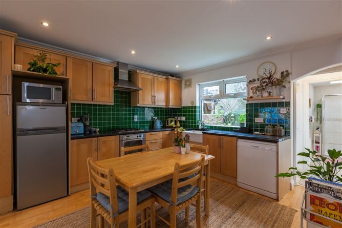 29 Avondale Avenue, Phibsboro, Dublin 7.