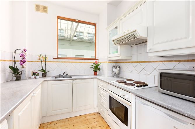 171 Wintergarden, Pearse Street, Dublin 2