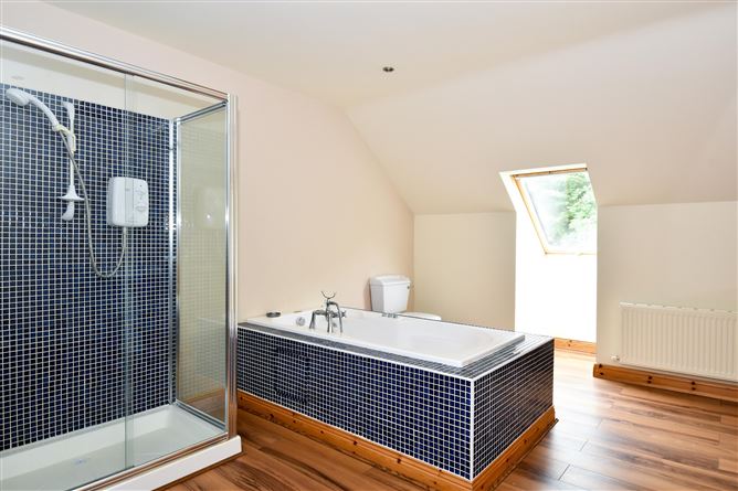 20 Pine Grove, Moycullen, Galway